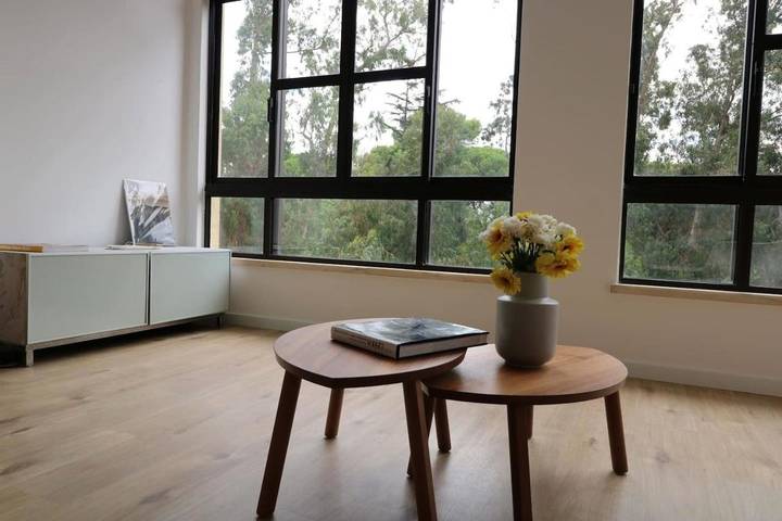 Apartamento de férias para 5 pessoas, com jardim e vista em Amadora