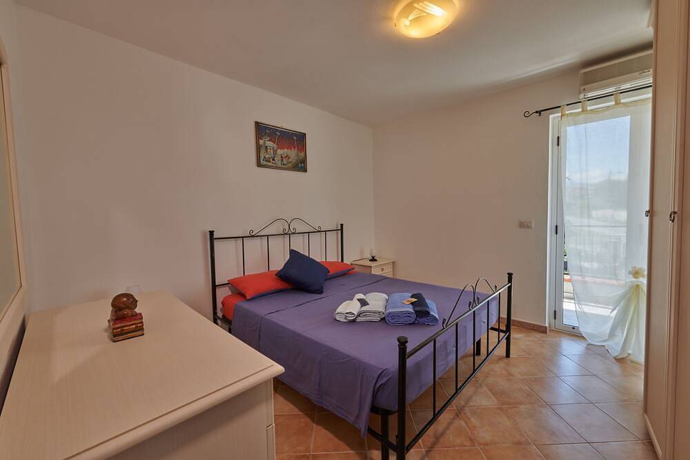 Ganze Wohnung, Badolato Wohnungen: White Beach, Sun. Juni / Juli Angebot 100 Euro / Woche / Person in Badolato, Catanzaro Provinz