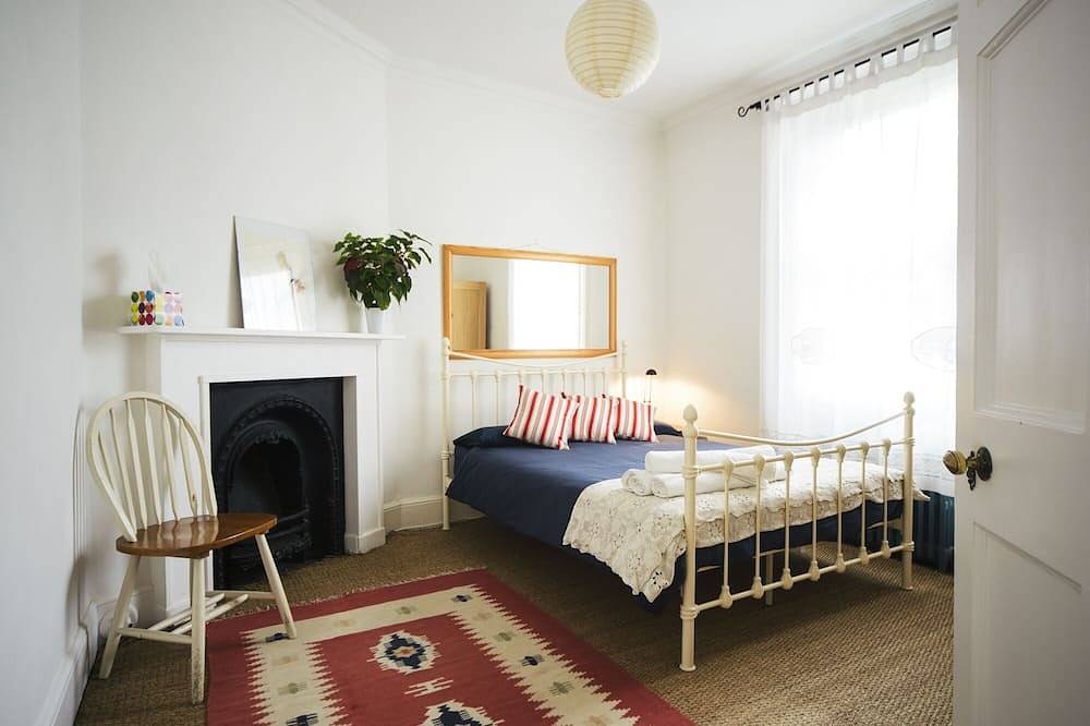 Entire apartment, Stay at Percy Place and live the Georgian experience! in Bath, Bath & North East Somerset