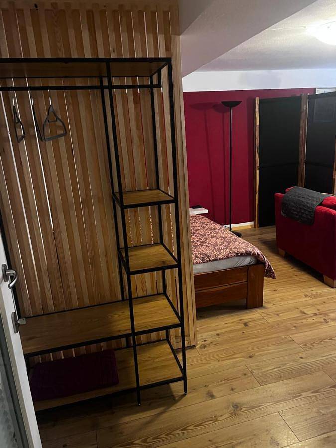 Ganze Wohnung, One-Bedroom Apartment in Waldshut-Tiengen, Südschwarzwald