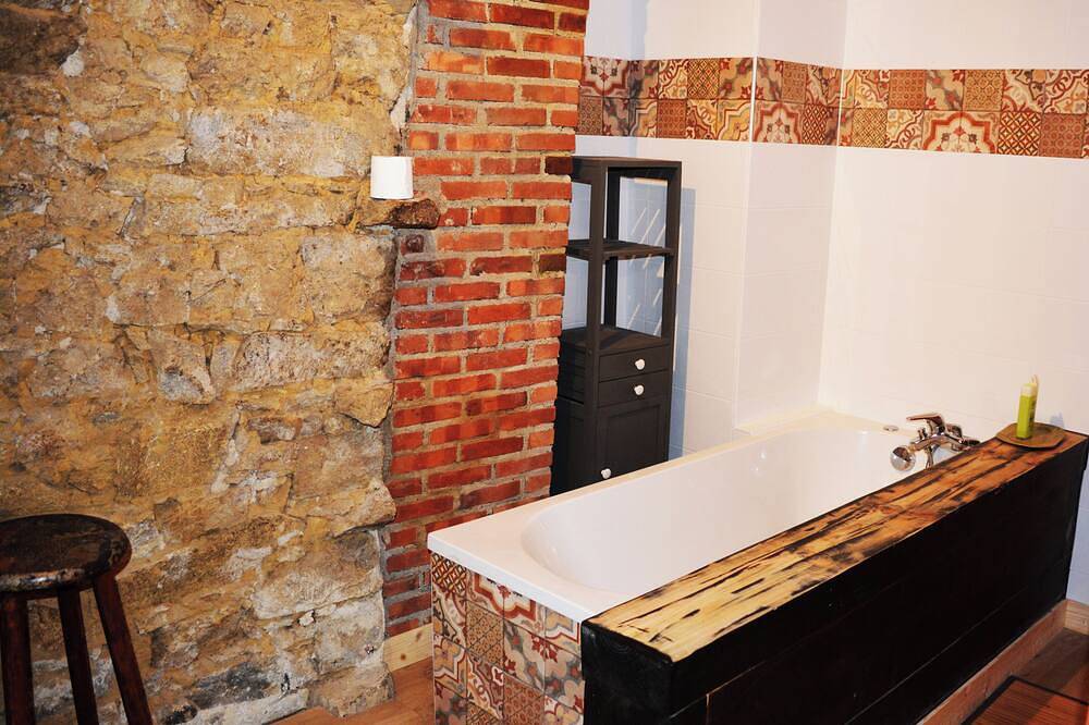 Apartamento entero, Rent apartment, near beaches, on port La Roche Bernard. Sleeps 3. in Côte des Mégalithes