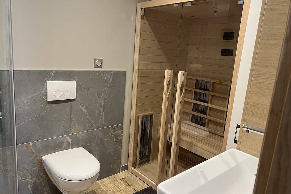 Apartamento entero, Appartement Avec Sauna et Wifi, au Coeur du Village, Avec vue sur la Montagne in Le Bourg-d'Oisans, Parque Nacional de los Ecrins