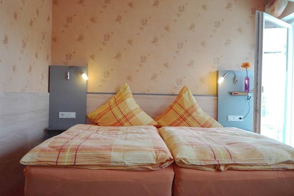 Ganze Wohnung, Studio Apartment - Junipro Apartments Haustadt in Beckingen, Saar-Nahe-Bergland