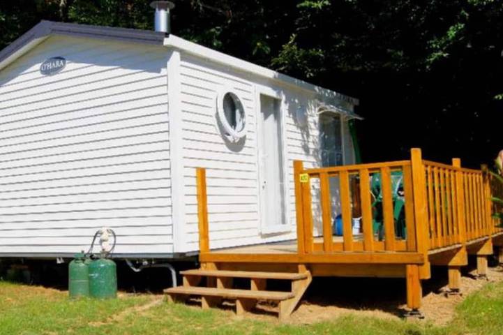 Mobil home pour 2 personnes à Lamonzie-Montastruc