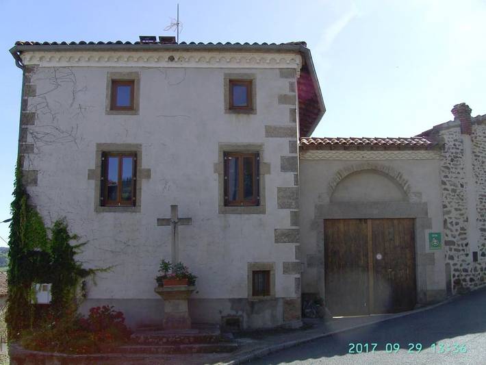 Chambre d’hôte pour 2 personnes, avec Terrasse et Vue dans Moulin Des Massons Saint Bonnet Le Courreau