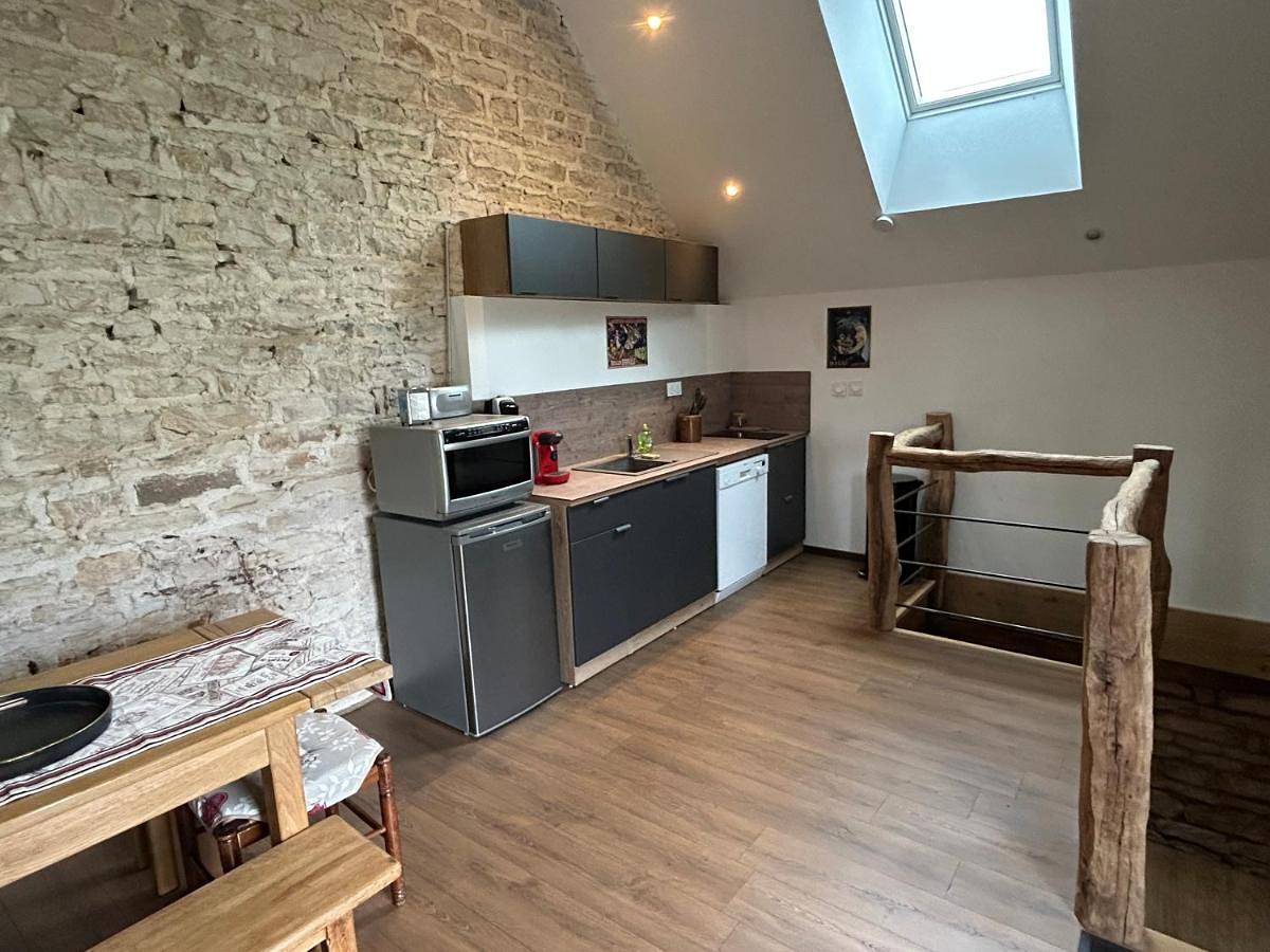 Apartment with Garden View in Demigny, Région de Chalon-sur-Saône
