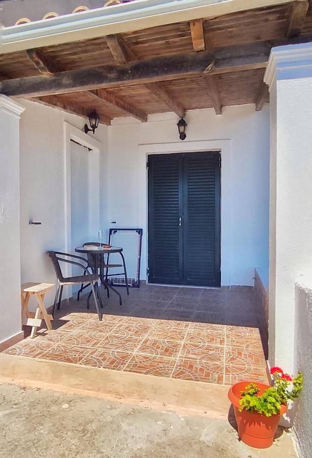King Size bed, Terra relaxa, Vista al mar, near Achilleio in Πέραμα, Κέρκυρα
