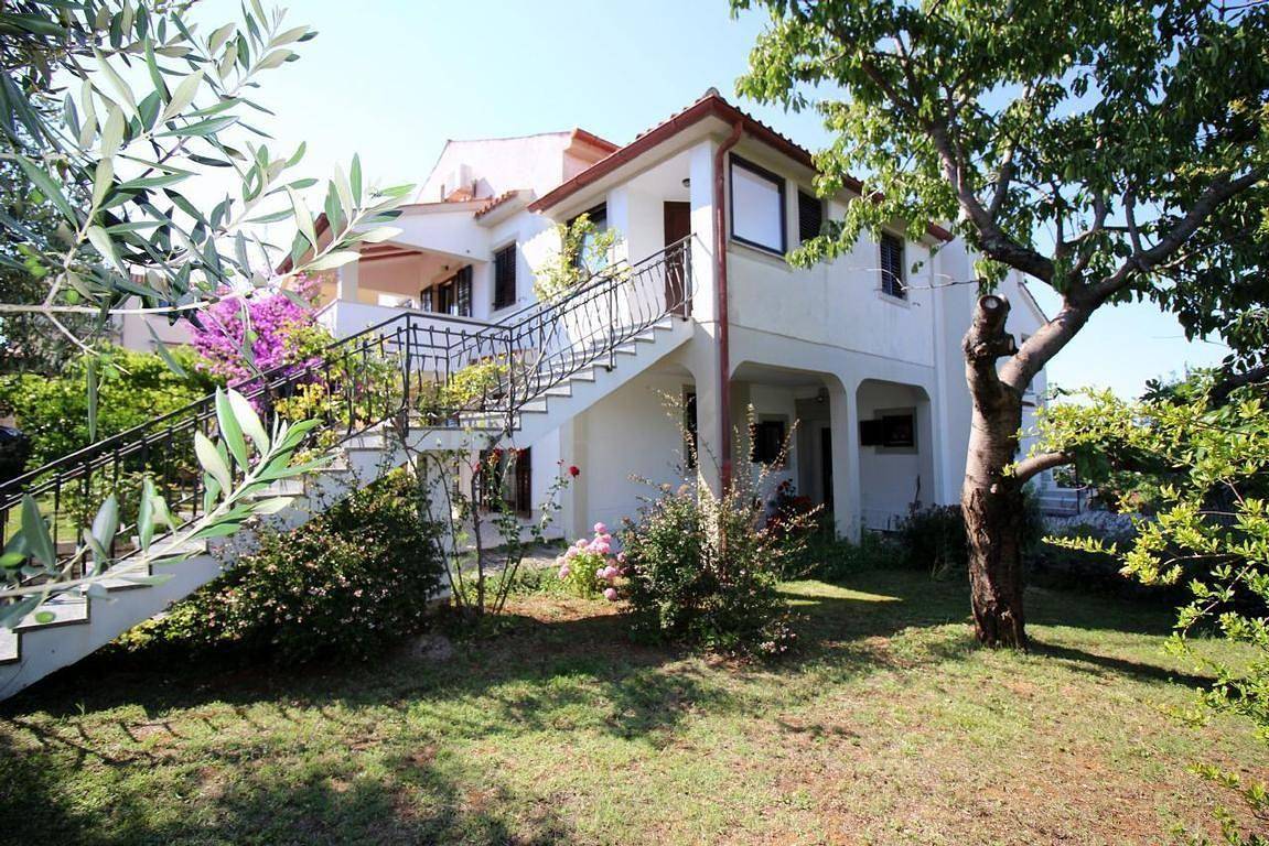 Ganze Ferienwohnung, Wohnung Samara mit überdachte Balkon in Strandnähe in Poreč, Porec und Umgebung