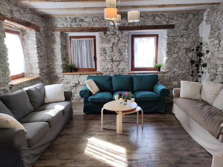 Location de vacances pour 18 personnes, avec Balcon ainsi que Terrasse et Vue à Tolmin