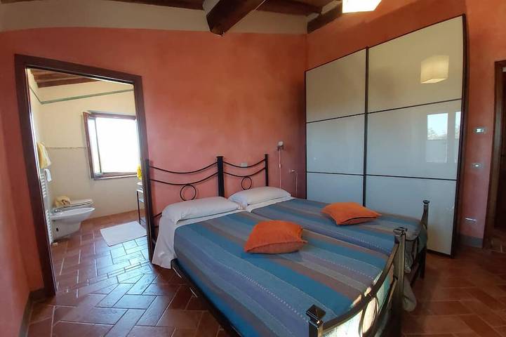 Freistehende Villa mit privatem Pool in San Giovanni d'Asso, Montalcino