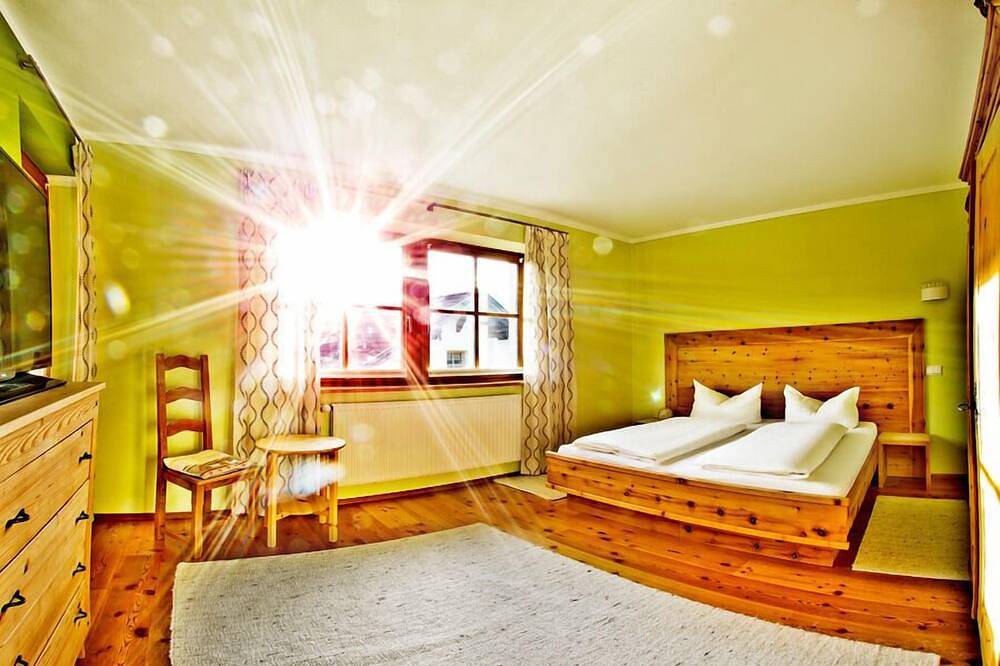 Apartamento entero, Ferienwohnung/app. für 12 Gäste mit 220m² in Ehrwald in Ehrwald, Ammergau alps (Austria)