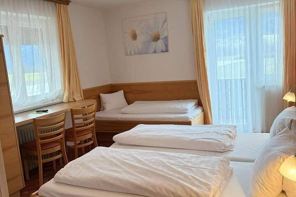 Pension Plattenhof - 6 in Telfs, Innsbruck Land