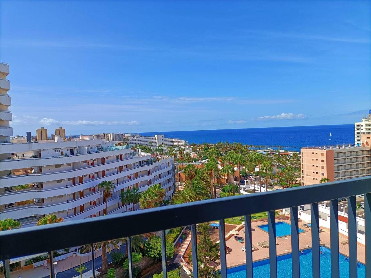 Casa Marazul – Ocean Views and Pool in the Heart of Playa de Las Américas in San Eugenio Alto, Adeje