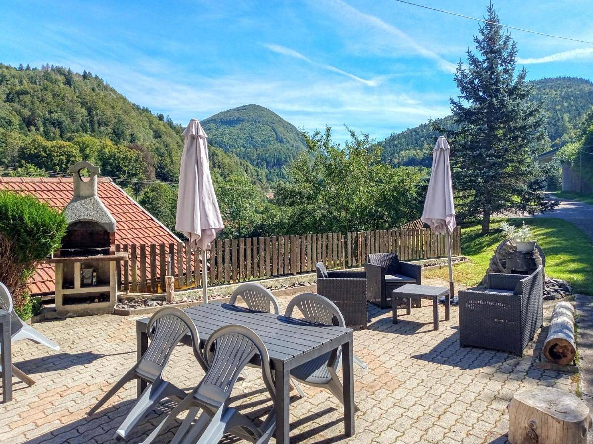 Double Room with Private Bathroom in Bussang, Parc naturel régional des Ballons des Vosges