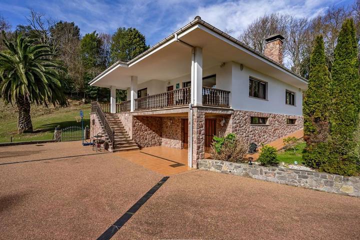 Casa rural para 6 personas, con terraza además de vistas y jardín en Ribadesella - 3