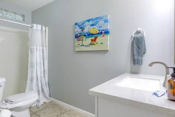 Vacation House for 17 Guests in Lower Grand Lagoon, Panama City (Florida), Picture 3