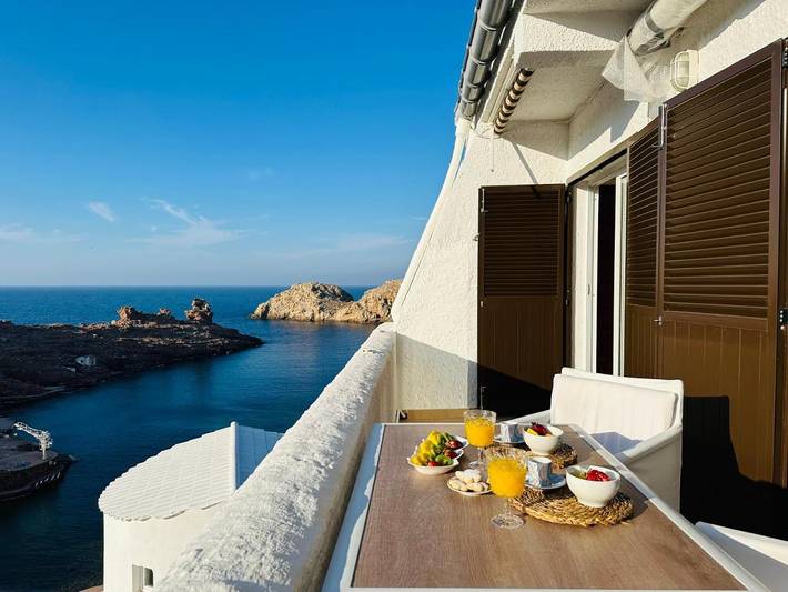 Apartamento para 4 personas, con terraza además de vistas y piscina en Cala Morell