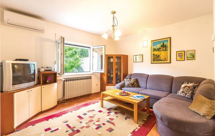 Ferienhaus für 6 Personen, mit Garten und Terrasse in Kroatien - 2