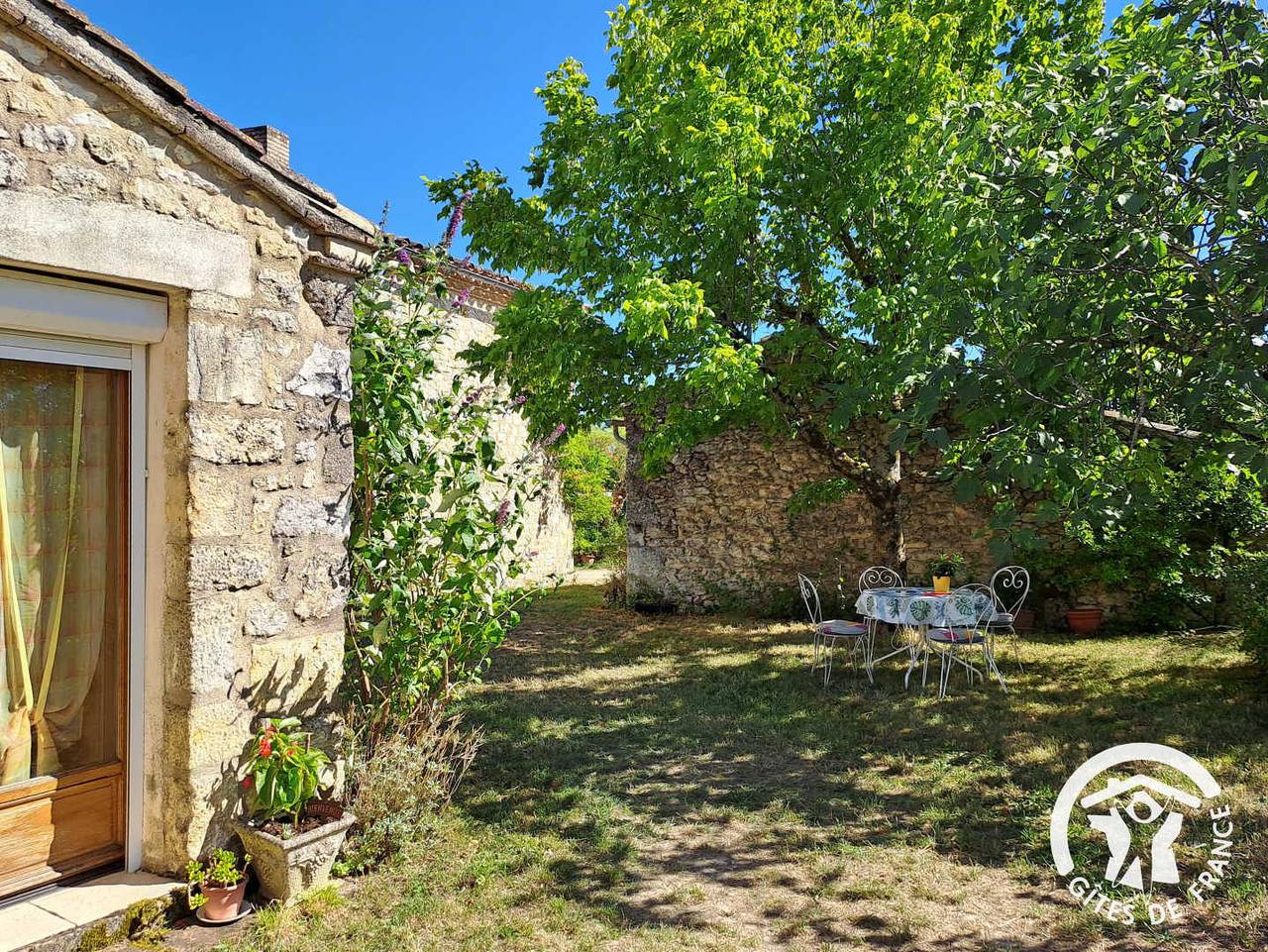 Le pigeonnier de Vallières in Cahuzac-sur-Vère, Albi und Umgebung