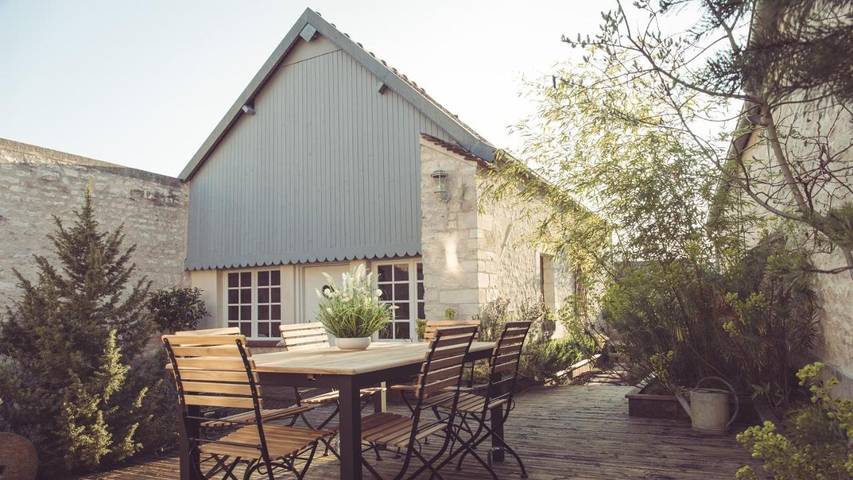 Gîte pour 6 personnes, avec jardin à Chablis - 2