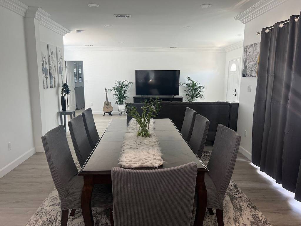 Spacious Modern Grey Home in Westminster, Orange County