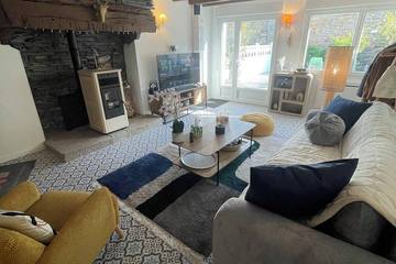 Location de vacances pour 4 personnes, avec jardin à La Chapelle-de-Brain