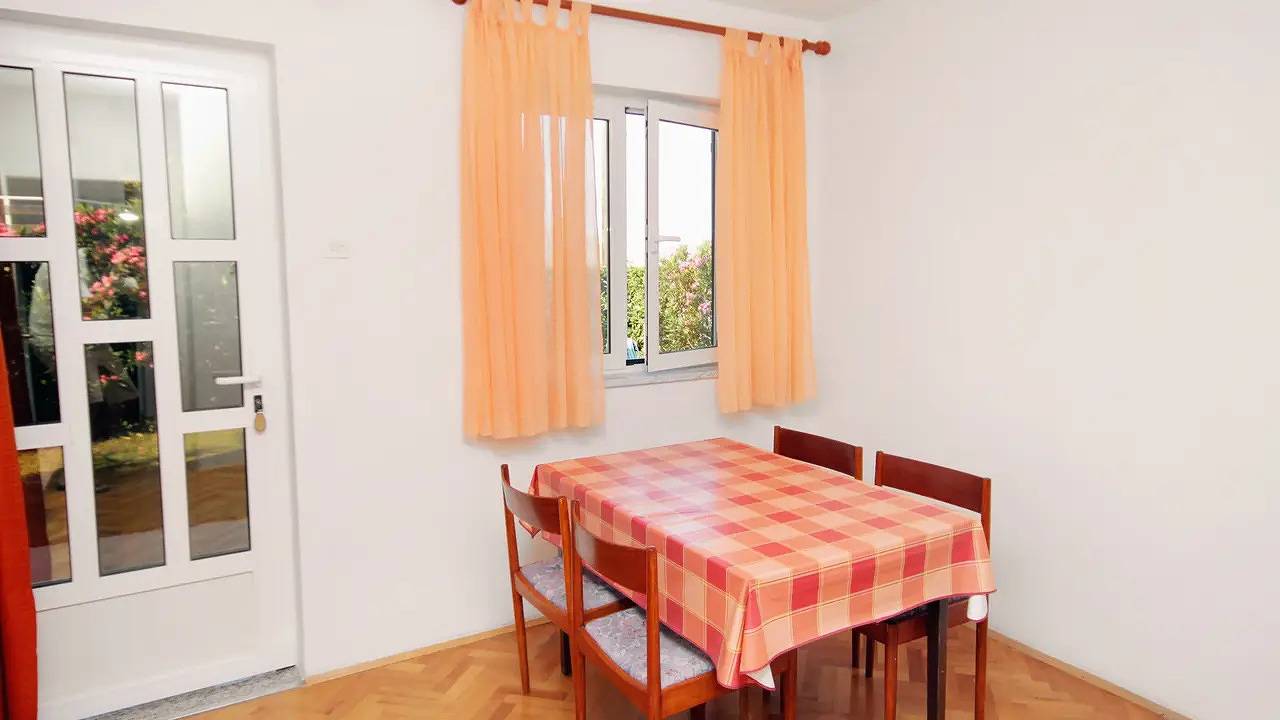 Ganze Ferienwohnung, Ferienwohnung für 4 Personen (34 m²) in Novi Vinodolski in Novi Vinodolski, Primorje-Gorski Kotar