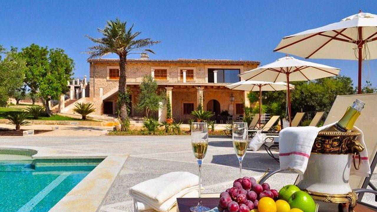 Apartamento vacacional entero, Apartamento de vacaciones para 24 personas con piscina in Petra, Interior de Mallorca