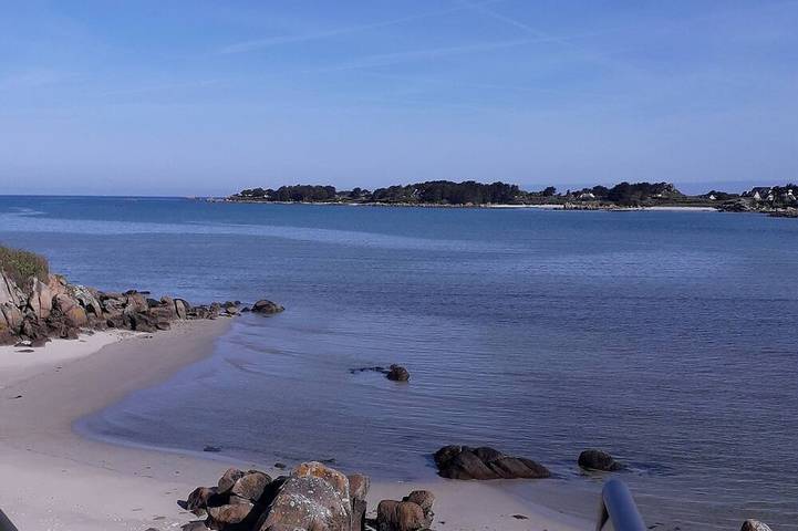 Cottage pour 6 personnes, avec jardin dans Plage de Grève Blanche (Plouguerneau)