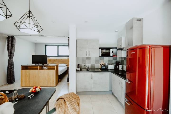 Location de vacances pour 4 personnes, avec jardin et bassin pour enfant, animaux acceptés à Vals-les-Bains - 2