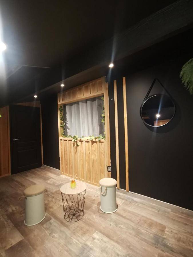 Gîte pour 2 personnes, avec jacuzzi et sauna à Saint-Denis-de-Pile - 2