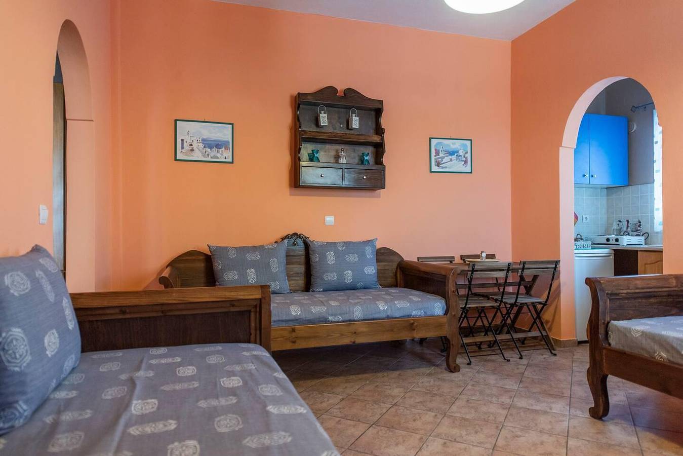 Ganze Ferienwohnung, Ferienwohnung für 4 Personen mit Garten in Megalochori, Santorin