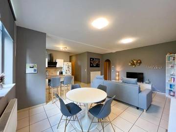 Gîte pour 3 personnes, avec balcon et jacuzzi à La Calamine