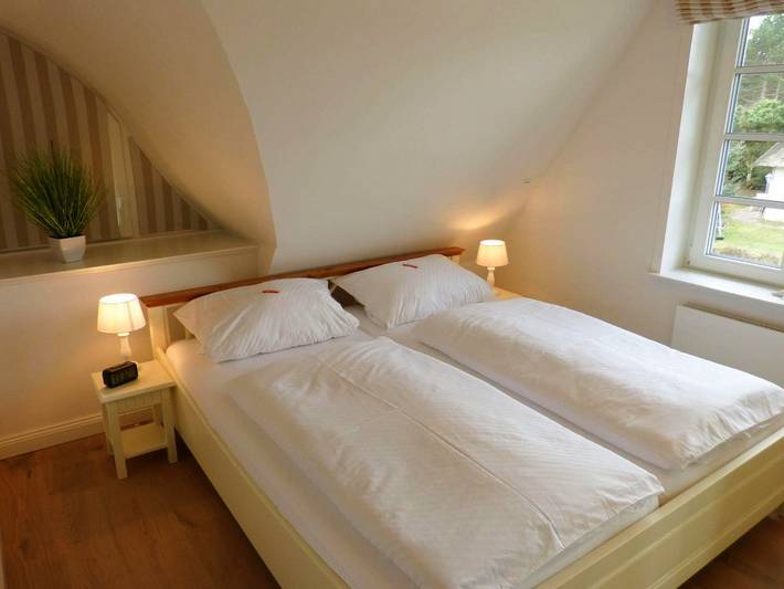 Ferienhaus für 5 Personen, mit Sauna und Garten in Süddorf - 4