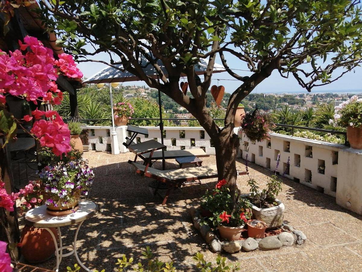 Superior Double or Twin Room with Sea View in Cagnes-sur-Mer, Côte méditerranéenne (France)