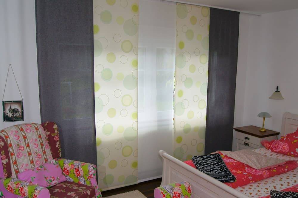 Ganze Wohnung, Bergisches Fachwerk in der Nähe von Köln, Overath Nrw in Overath, Rheinisch-Bergischer Kreis