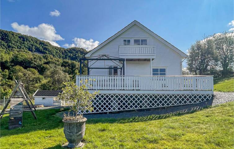 Ferienhaus für 6 Personen, mit Terrasse und Garten in Etne - 3
