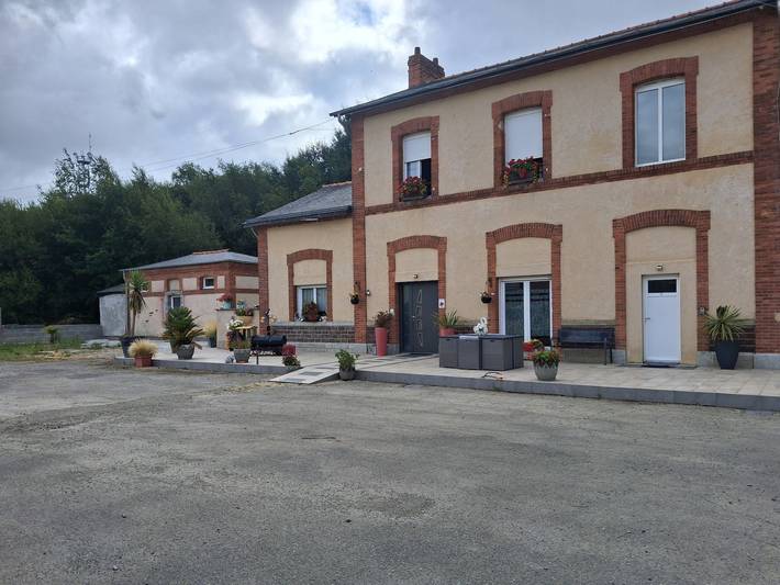 Chambre d'hôtes 'Chambre Dans Une Ancienne Gare' avec Wi-Fi in Saint-Méen-le-Grand, Région de Rennes