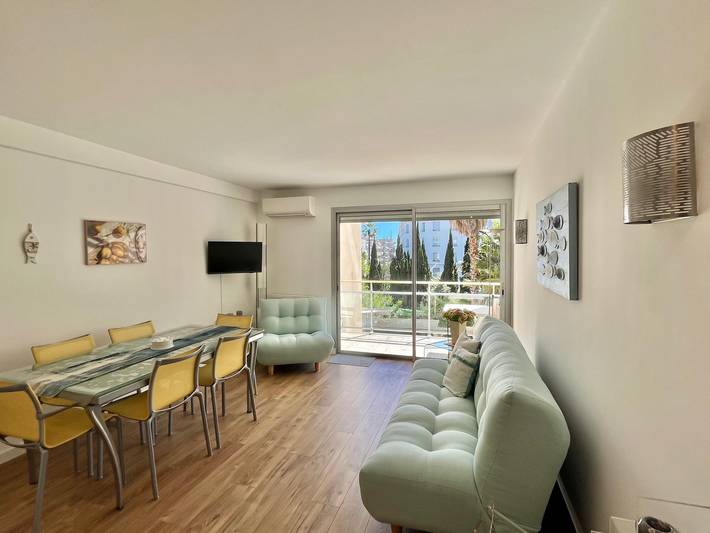 Lägenhet för 3 Personer, med terass i Cannes