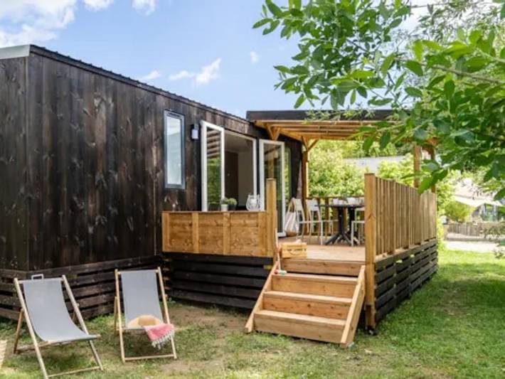 Camping Slow Village Breizh Légendes - Mobilhome 6 personnes - Cottage Premium Vue Mer 3 Ch. in Plounéour-Brignogan-Plages, Région de Brest