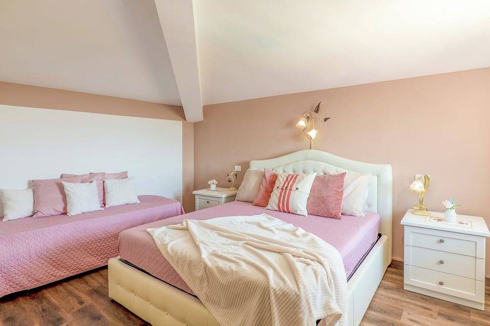 Villa Elena 9+1, Emma Villas in Massarosa, Italienische Riviera