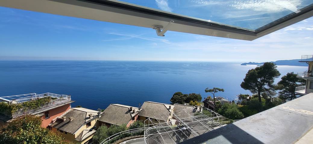 Appartamento intero, "Ocean Blue" un gioiello con Vista mare impareggiabile, posto auto privato, aria condizionata in Sant'Andrea di Rovereto, Chiavari