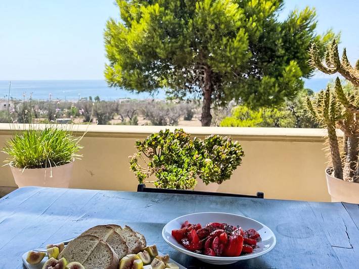 Apartamento de vacaciones para 3 personas, con jardín y terraza - 1