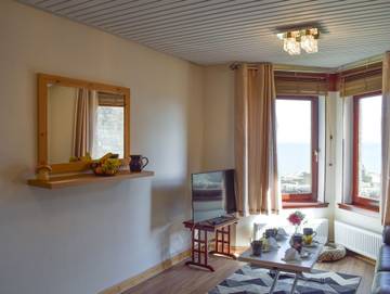 Log Cabin for 2 People in Fife region, Lowlands, Photo 2