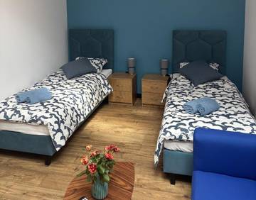 Gîte pour 3 personnes, avec piscine et vue ainsi que terrasse et jardin dans Kobyla Gora