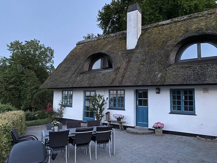 Ferienhaus für 7 Personen, mit Terrasse und Seeblick sowie Ausblick und Garten - 1