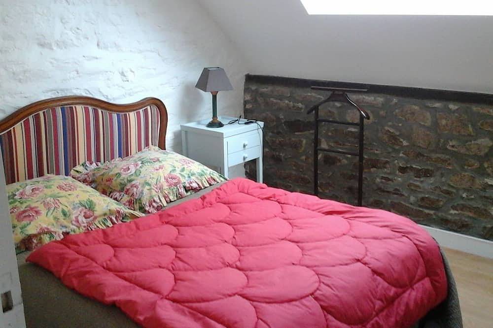 Appartement entier, Appartement dans maison ancienne rénovée in Douarnenez, Région de Quimper