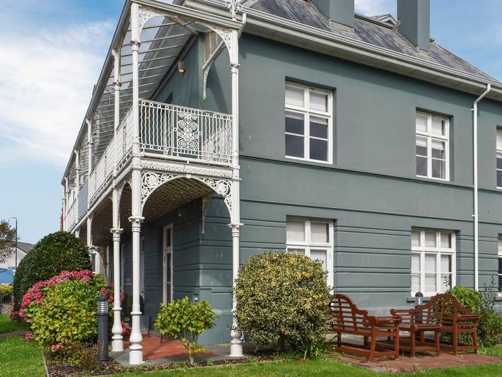 Apartment for 6 people, with pets in Aberystwyth