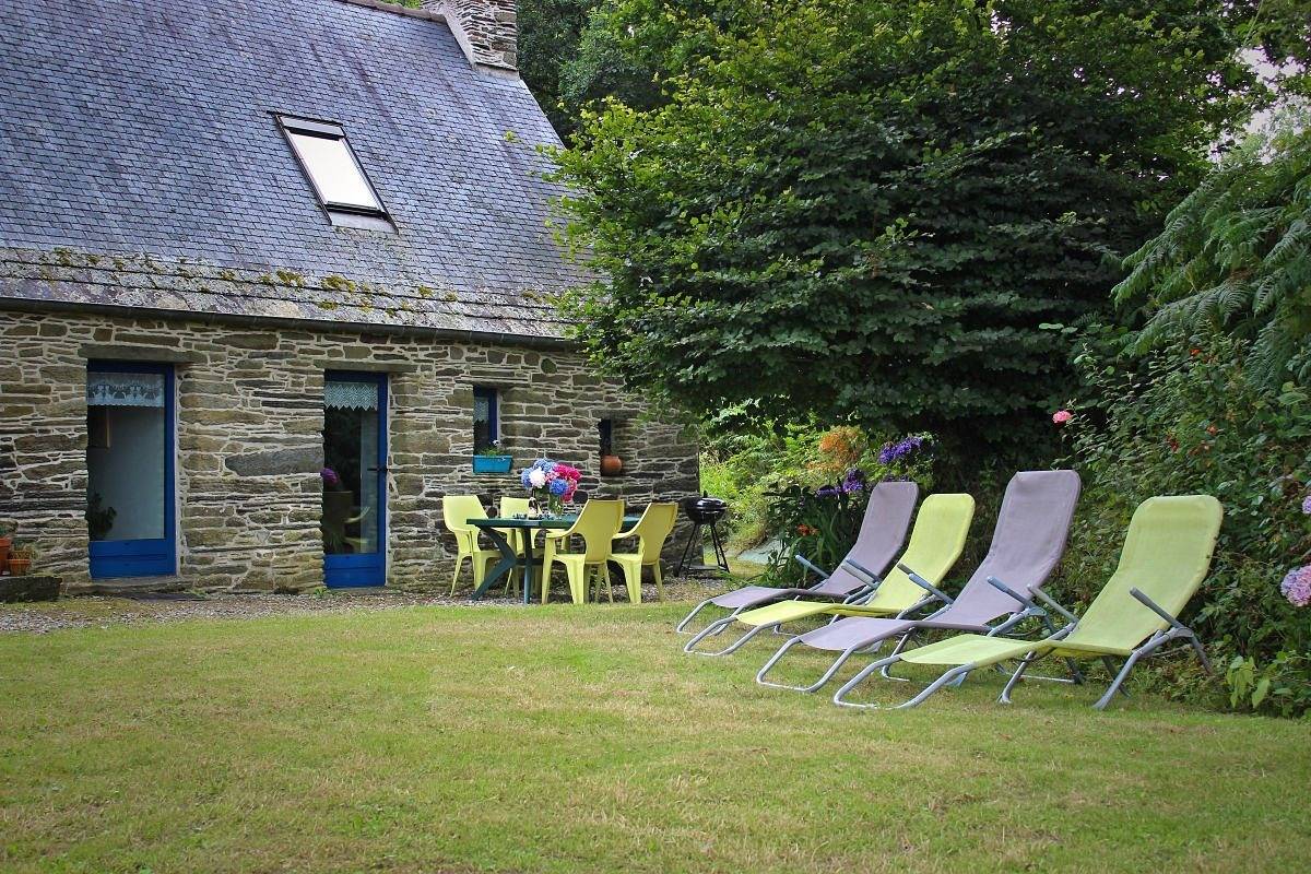 Holiday Rental for 4 People in Saint-Igeaux, Côtes-d'Armor
