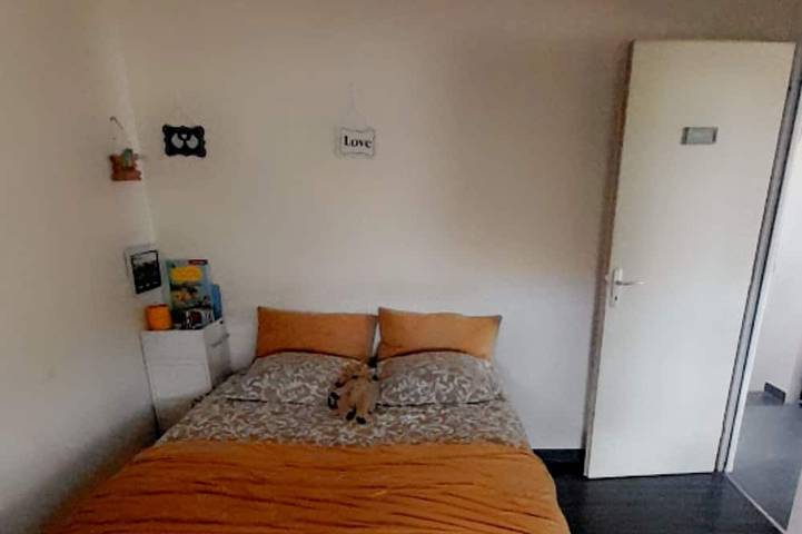 Location de vacances pour 7 personnes, avec jardin et terrasse à Aimargues - 4